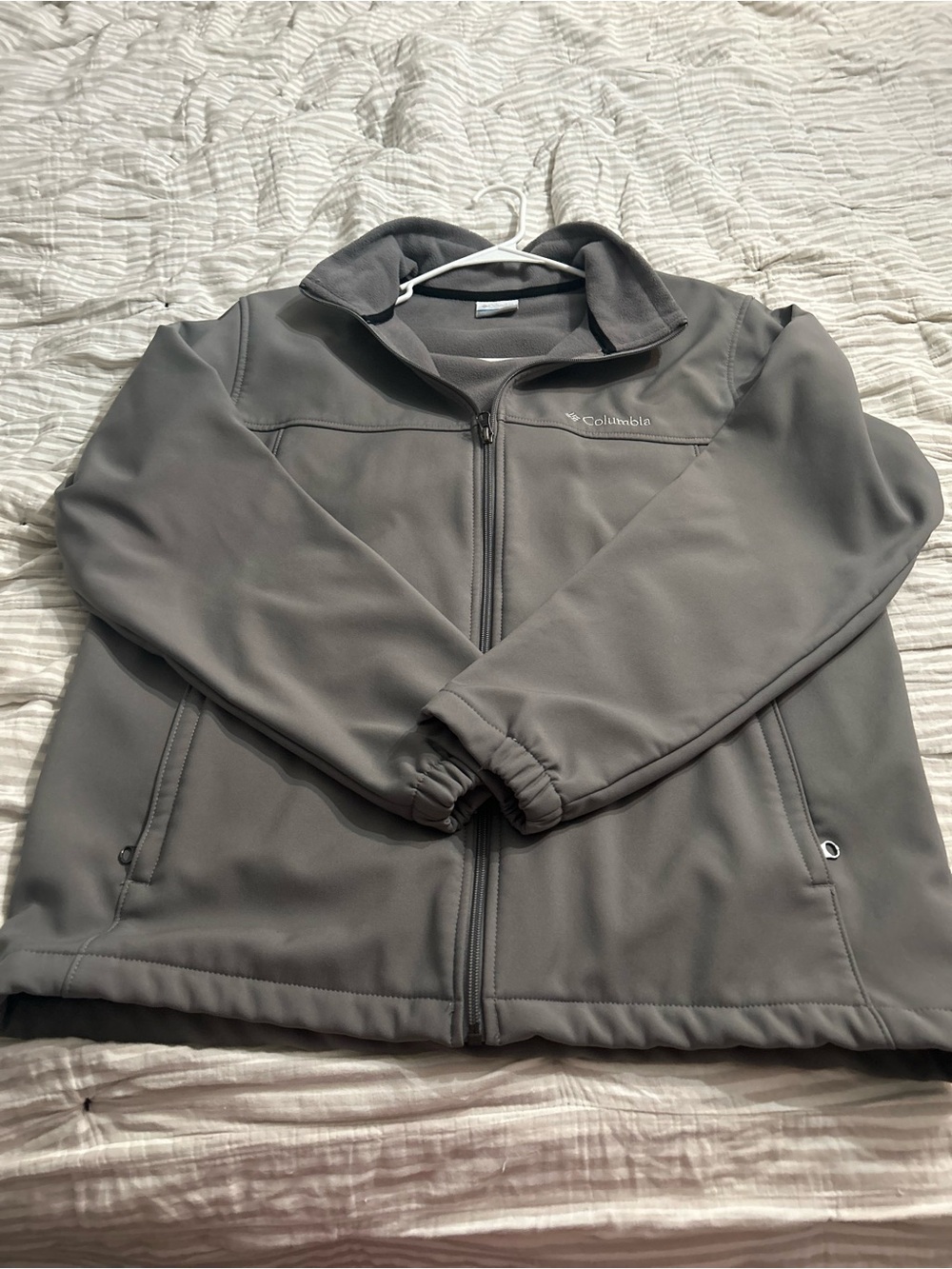 Columbia Men's Gray Lightweight Full-Zip Jacket